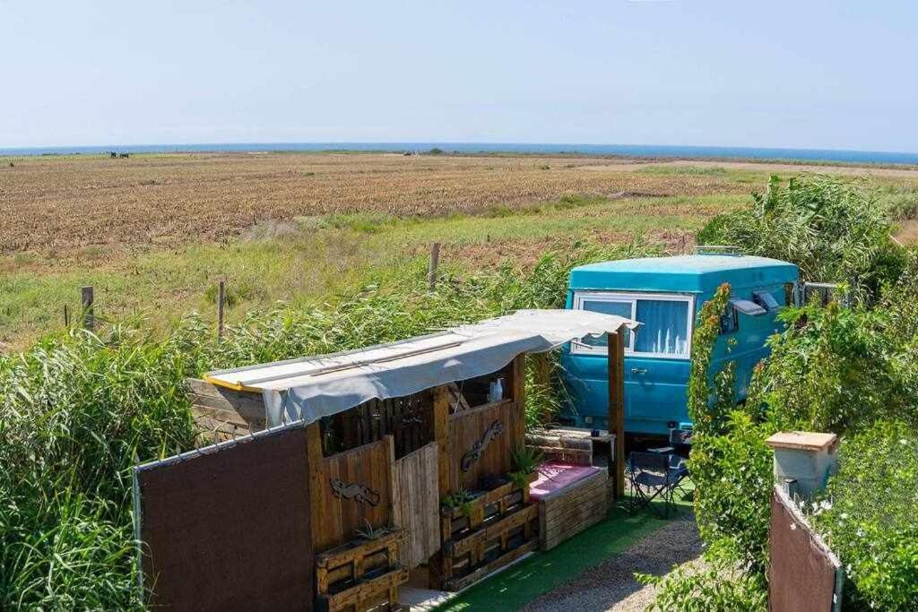 Jabuti Autocaravana Con Porche Y Aparcamiento 加的斯 外观 照片
